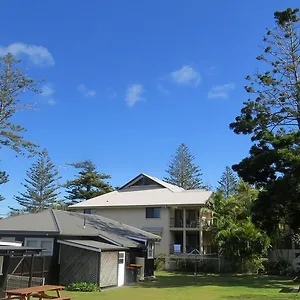  Villa Shirley Street Beachhouses Australia