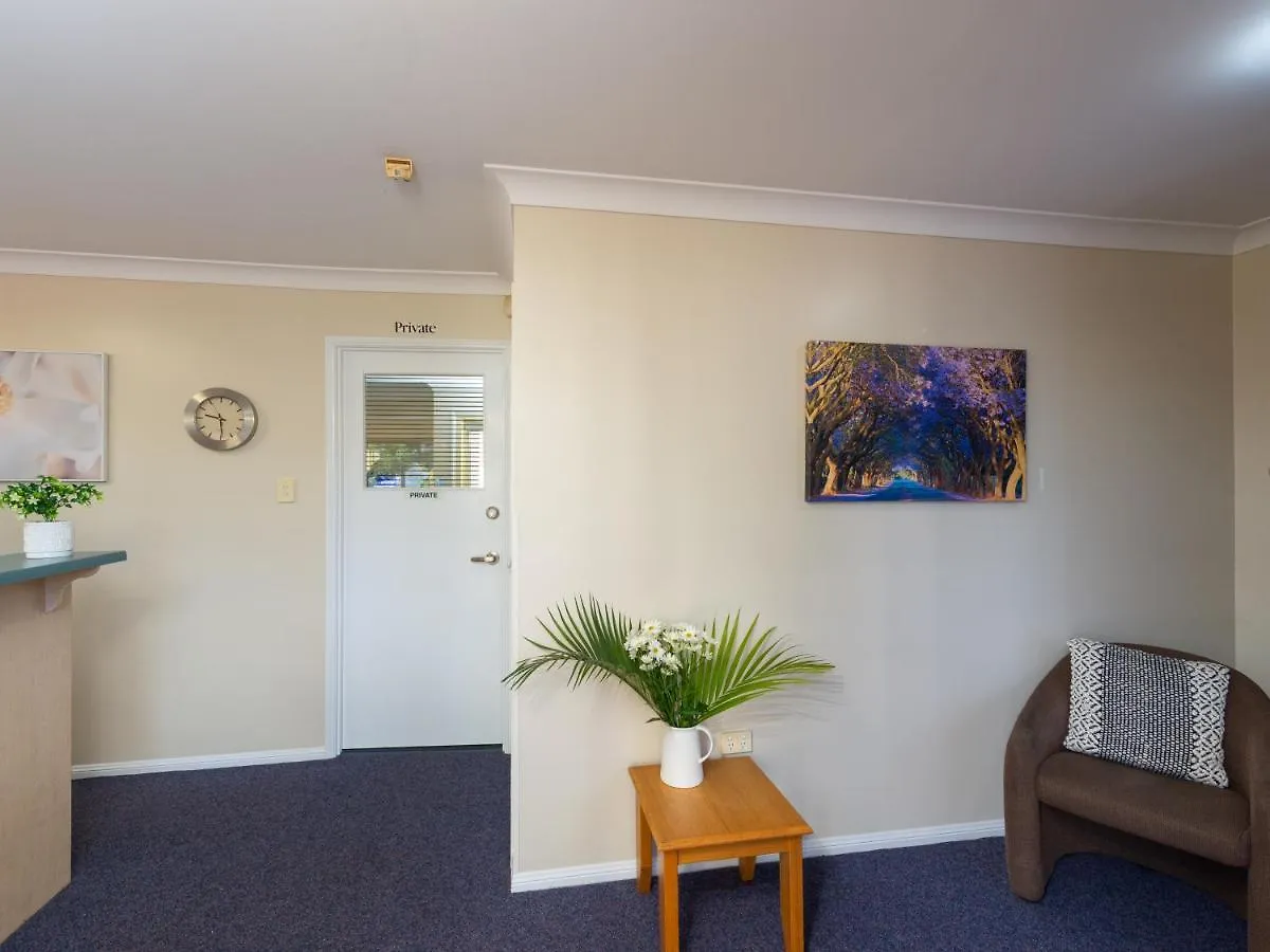 Villa Nova Motel Toowoomba 3*,